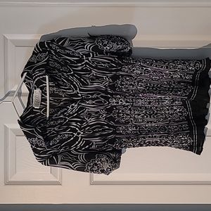 Daniel Laurent short sleeve blouse sz lg